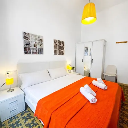 Lägenhet Gaudi By Hello Homes *