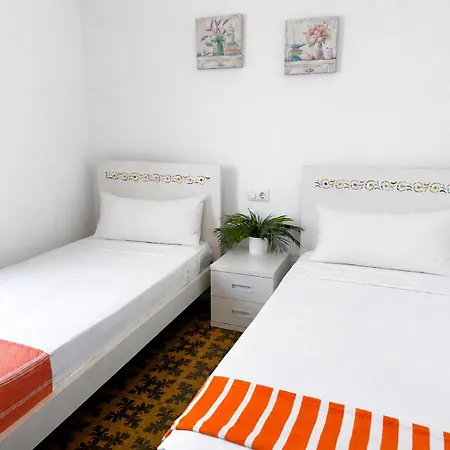 Gaudi By Hello Homes Sitges